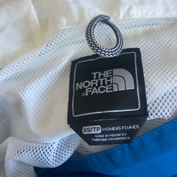 The North Face Jacket Womens XS Blue Windbreaker Rain Hood Shell Hyvent - Picture 3 of 6